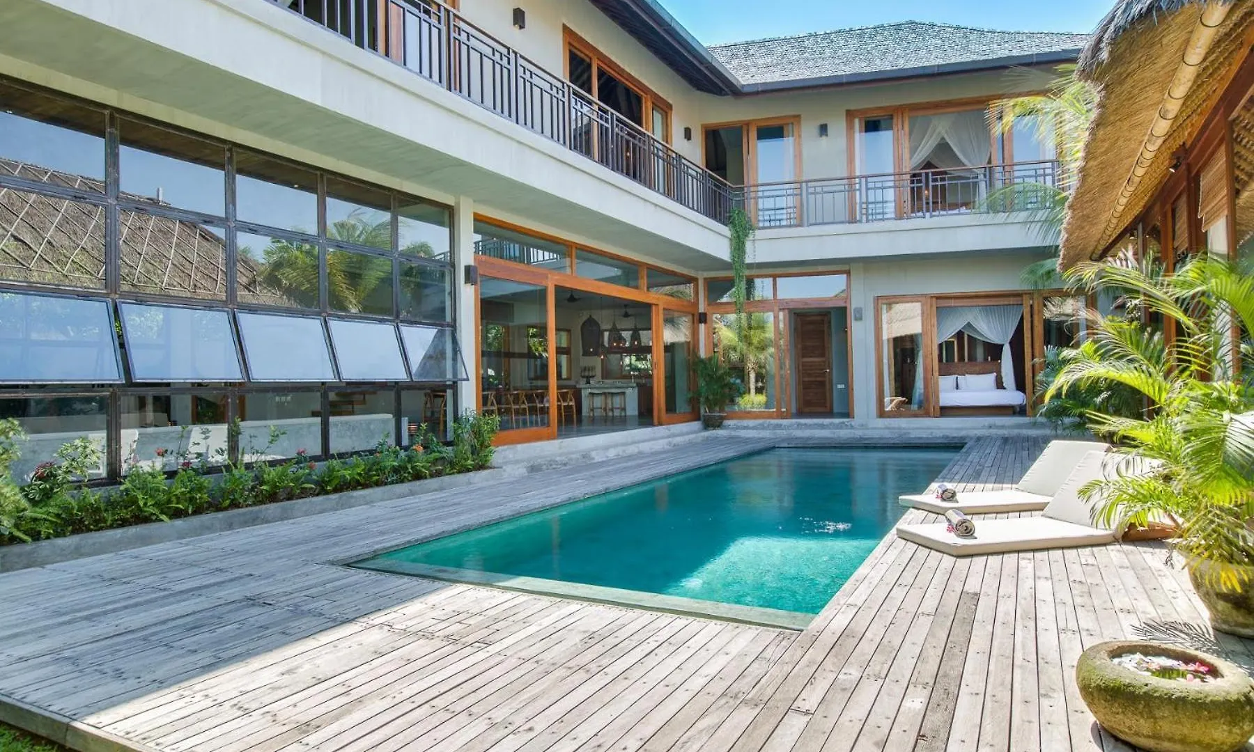 Zin Berawa Villas & Bungalows Canggu 4*,