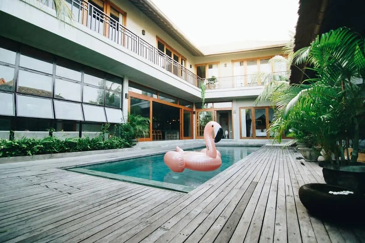 Zin Berawa Villas & Bungalows Canggu  4*, Canggu (Bali) Indonesia